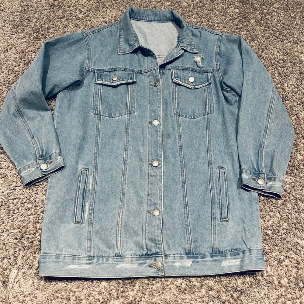 SHEIN Women's Light Wash‎ Distressed Denim Jacket Size L Long Sleeve oversized